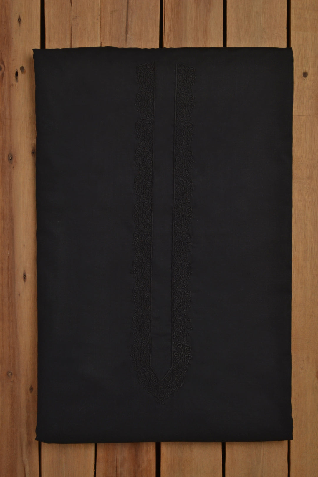 Buy Egyptian Embroidery Suit for Men (ED#16) | Shaad Fabrics