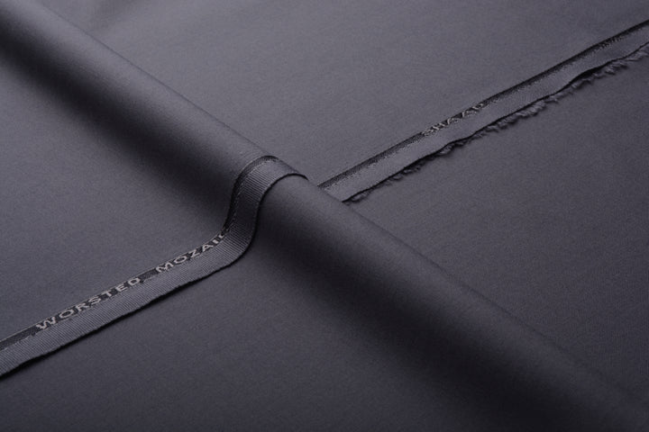DARK CHARCOAL