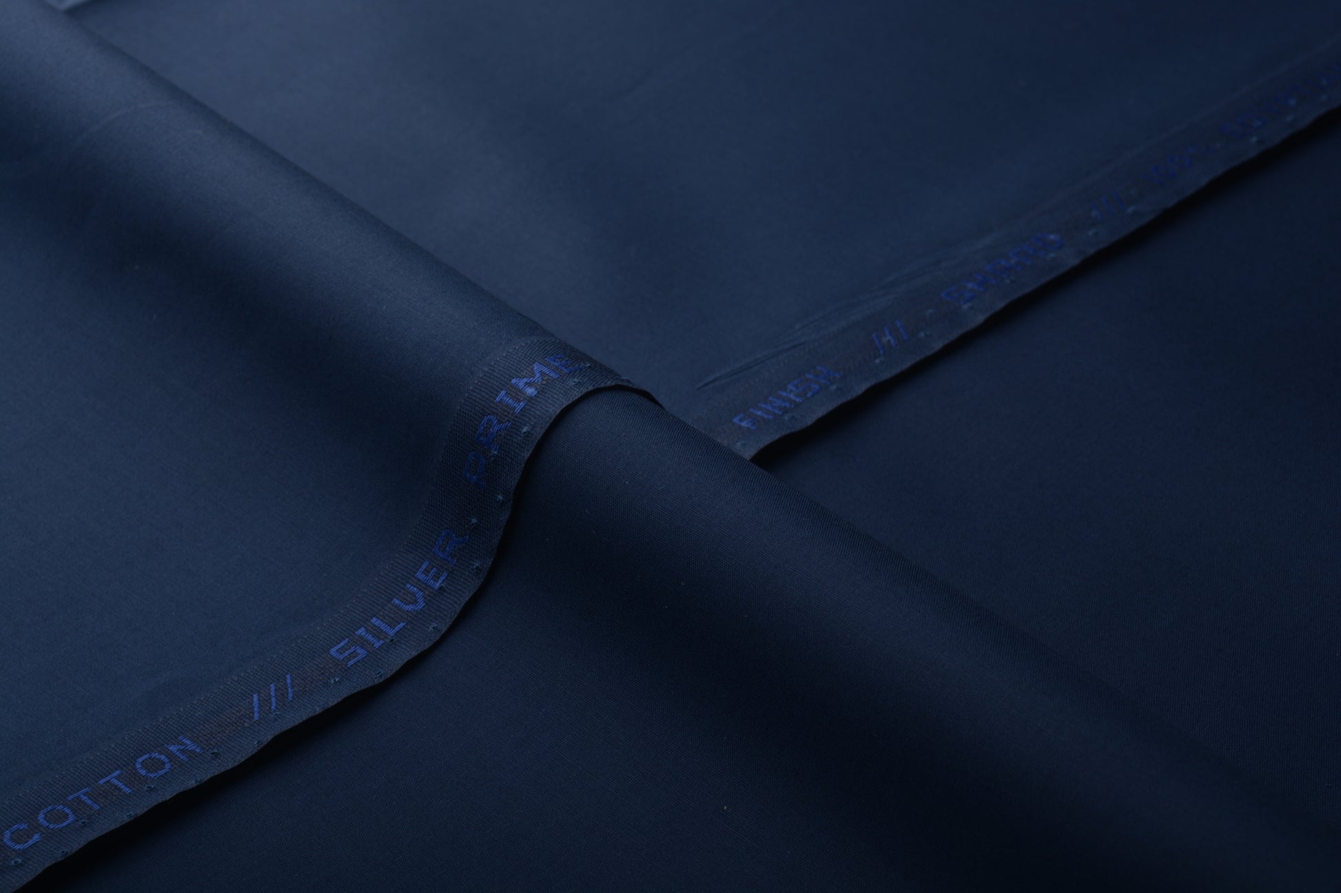ROYAL BLUE