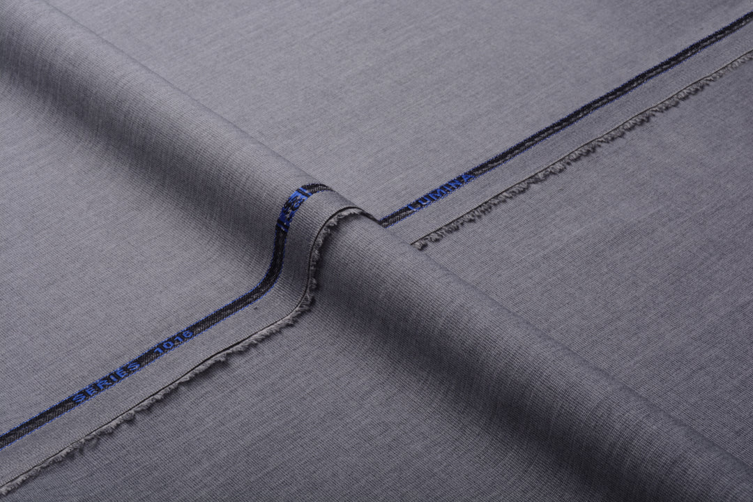 SMOKE GREY