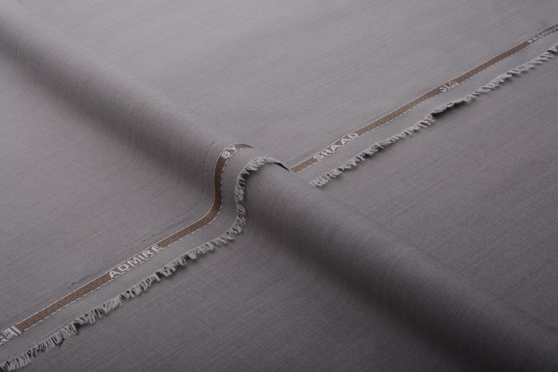 MIST GREY