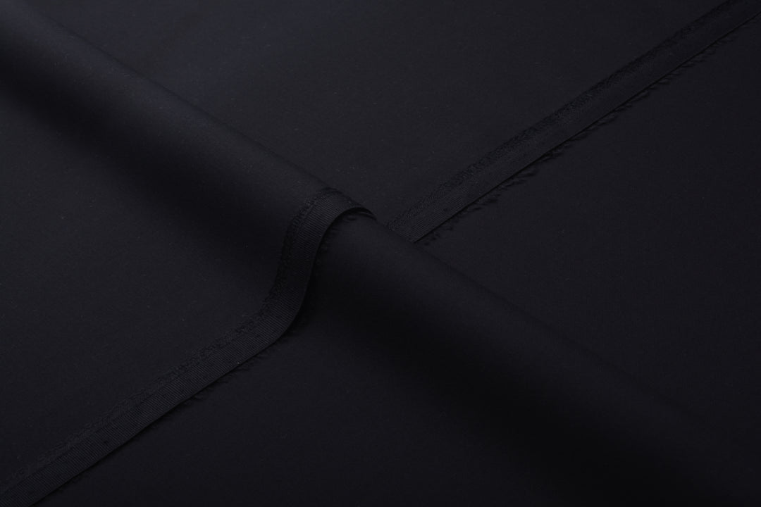 ONYX BLACK