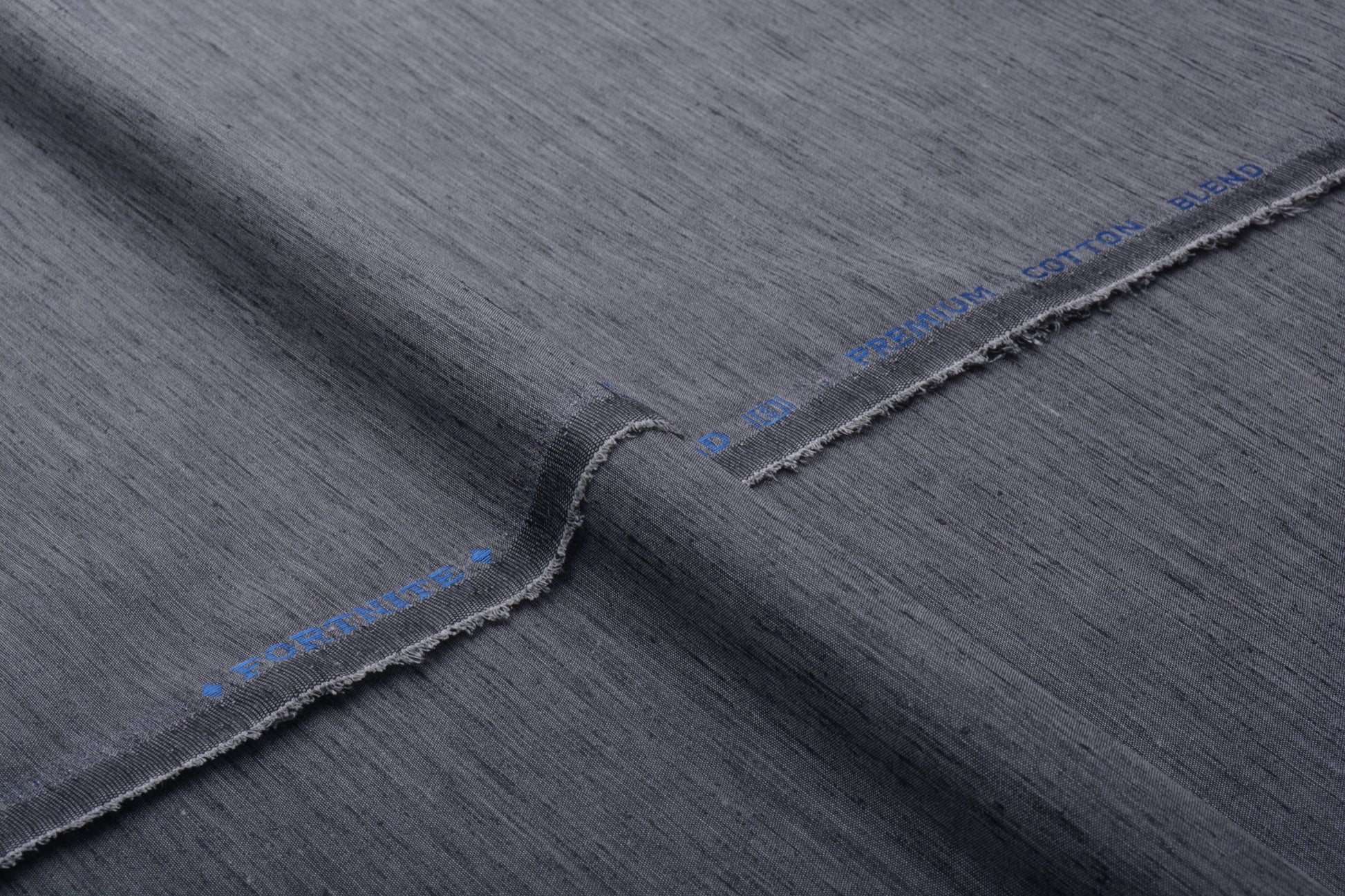 SMOKE GREY