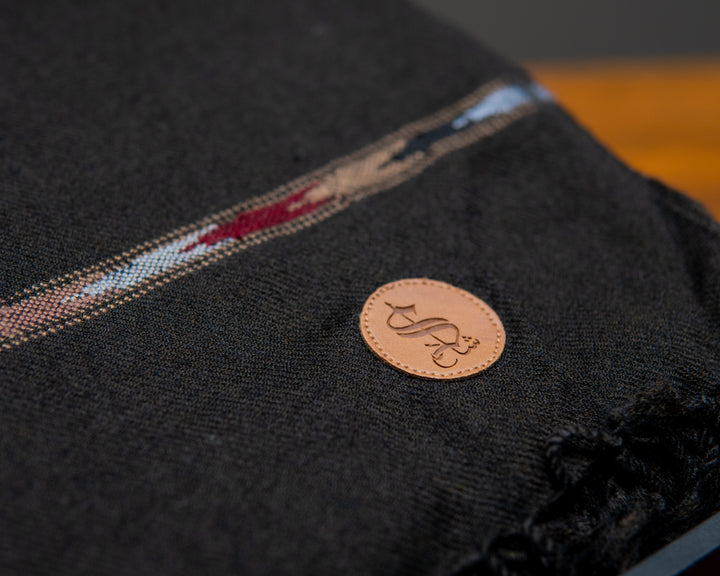 Wool Blended Shawl | Black