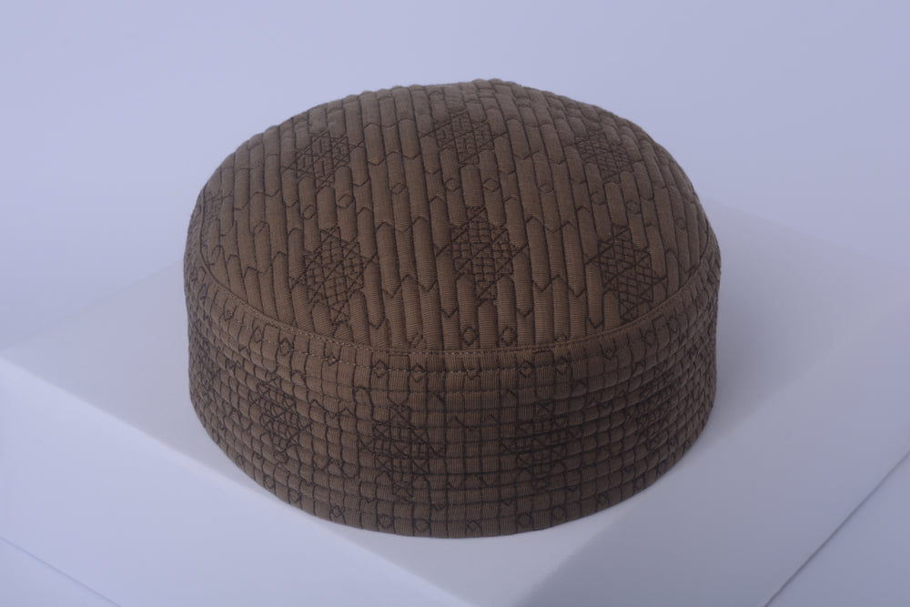 DARK BROWN 