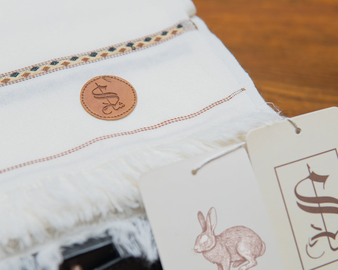 Rabbit Wool Blended Shawl | White