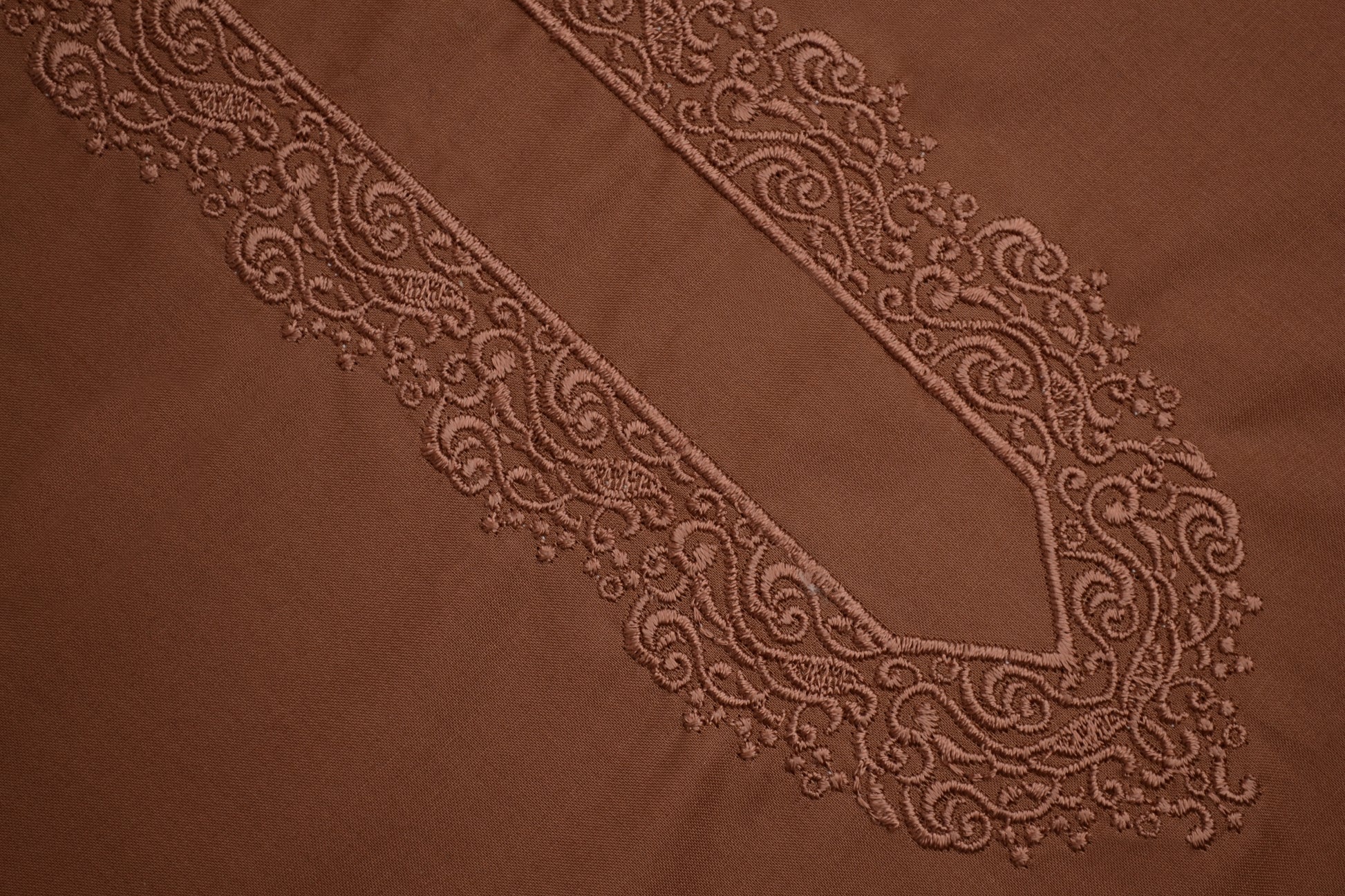 Purchase 100% Men Egyptian Embroidery Suit (ED#15) 